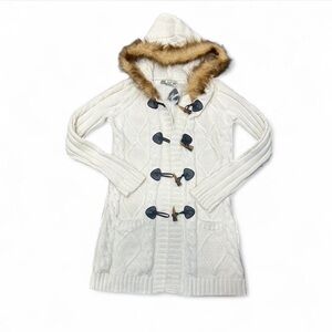 Chic White Hooded Cardigab with Faux Fur Trim